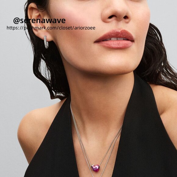 Pandora Graduation 2025 Heart Charm - Picture 6 of 6